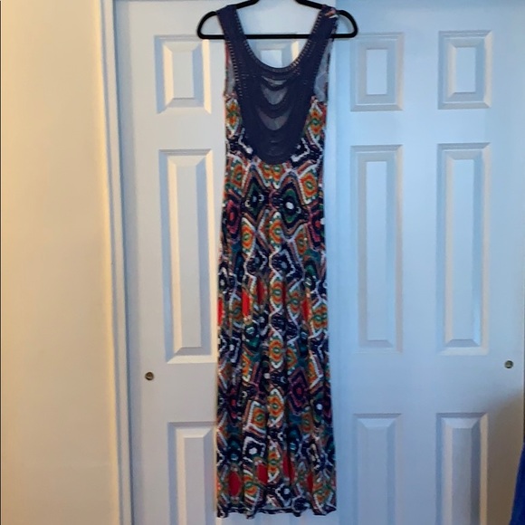 Ella Moss Maxi Dress - Picture 4 of 4
